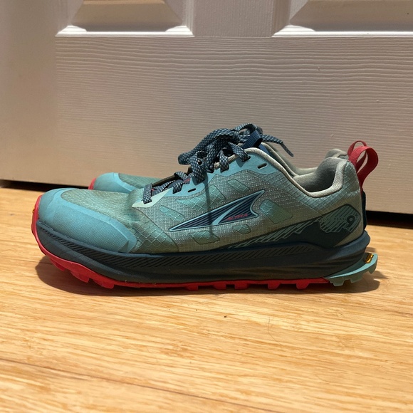 Altra 9+ running shoes - Picture 1 of 3